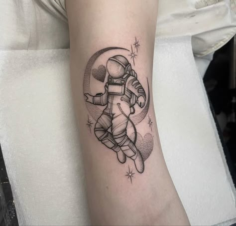 Woman Astronaut Tattoo, Astronaut Sitting On Moon Tattoo, Female Astronaut Tattoo, Cosmonaut Tattoo, Tattoo Astronaut, Side Wrist Tattoos, Astronaut Tattoo, Cute Tats, Childhood Dream