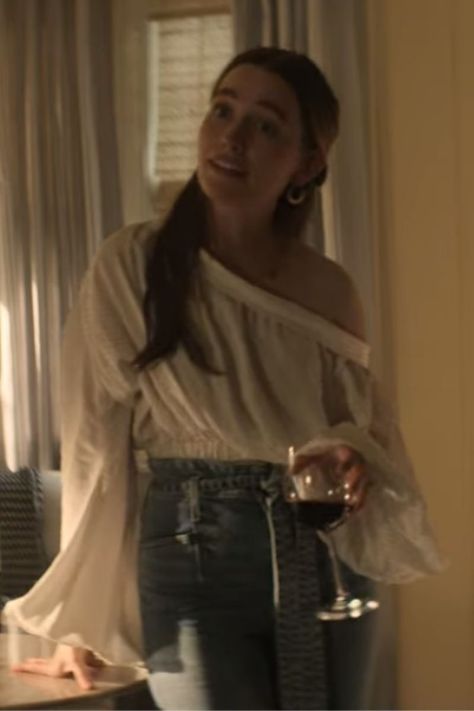 Netflix Outfits, Love Quinn, Victoria Pedretti, We Found Love, Netflix Show, Gathered Dress, Amazing Outfits, Silk Mini Dress, Maxi Dress With Sleeves