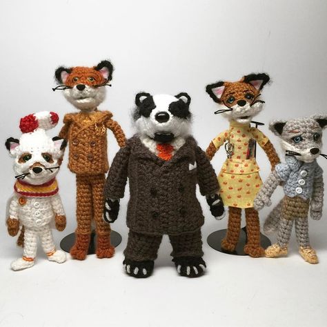 CraftyisCool 's Wes Anderson a lot. Happy birthday to an amazing artist and inspiration! (Would y'all want a pattern set for these if I finally got them all written out?) #wesanderson #fantasticmrfox #amigurumi #crochet #craftyiscool Crochet Critters, Fox Crochet, Fantastic Fox, Mister Fantastic, Fox Crafts, Wes Anderson Movies, Fantastic Mr Fox, Fox Decor, Mr Fox