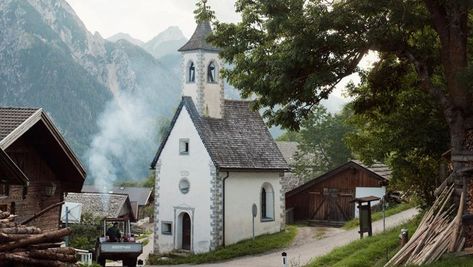 Pustertal High Mountain Road High Mountain, Austria Travel, Mountain Road, A Town, Pinterest Photos, The Crazy, Germany Travel, Travel Bucket List, Budapest