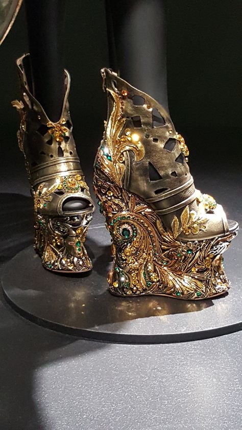 Quirky Shoes, Funny Shoes, Guo Pei, Ugly Shoes, Fantastic Shoes, Funky Shoes, Fancy Shoes, Gold Shoes, Unique Shoes