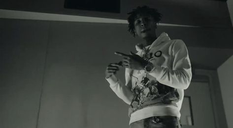 Love Songs Playlist, Best Rapper Alive, Nba Youngboy, Wallpaper Laptop, Because I Love You, Best Rapper, Song Playlist, Computer Wallpaper, Laptop Wallpaper