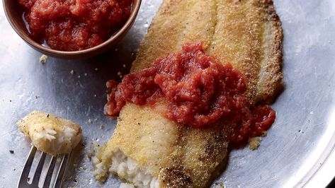 Southern Cornmeal Catfish With Tomato Gravy Recipe — Eat This Not That Tomato Gravy Recipe, Catfish Recipes, Tomato Gravy, 30 Minute Dinners, Southern Dishes, Eat This Not That, Comfort Food Southern, Fish Recipes Healthy, Gravy Recipe