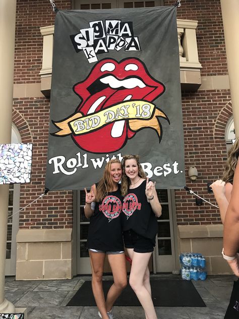 Rock And Roll Bid Day Theme, Rock And Roll Bid Day, Sorority Recruitment Themes, Sorority Themes, Recruitment Themes, Cupcake Wars, Bid Day Themes, Sorority Recruitment, Sigma Kappa