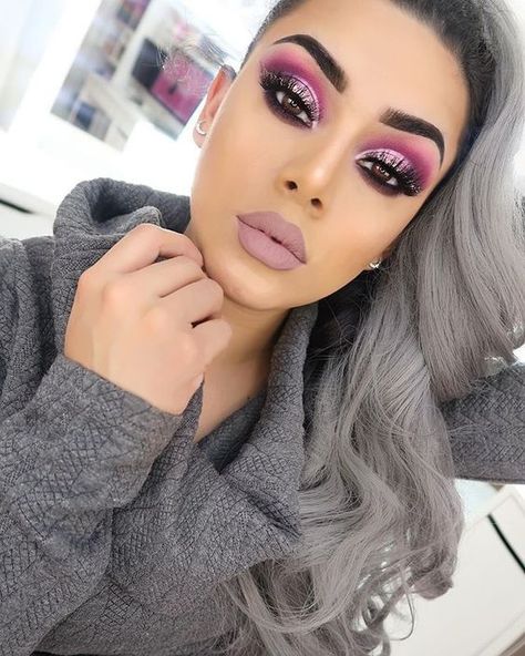 Night Club Makeup Looks, Pink Glam Makeup Looks, Club Makeup, Pink Eye Makeup, Makeup Is Life, Birthday Makeup, Makeup For Blondes, Pink Eye, Valentines Makeup