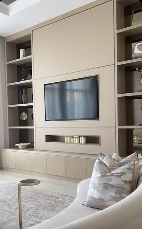 Tv Wall Built In Ideas, Bad Room Design, Home Theater Room Design, Theater Room Design, Living Room Built Ins, Luxury Living Room Decor, Living Tv, Latest Living Room Designs, Home Theater Rooms