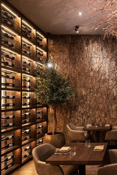 Rustic Style Restaurant Interiors, Rustic Italian Restaurant Interior Design, Wine Room Restaurant, Restaurant Set Up Ideas, Fine Restaurant Design, Modern Wine Bar Restaurant, Rustic Restaurant Interior Design Modern, Wine Cellar Restaurant Design, Wine Wall Restaurant