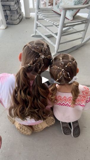 132K views · 902 reactions | Girls Snowflake Hair Tutorial | This hairstyle turned out so cute on both of the girls today! | By Easy Toddler Hairstyles | Facebook Elsa Braid Kids, Christmas Toddler Hair, Snowflake Hairstyle, Elsa Braid, Snowflake Hair, Easy Toddler Hairstyles, Hairstyles Girl, Toddler Hairstyles, Simple Snowflake