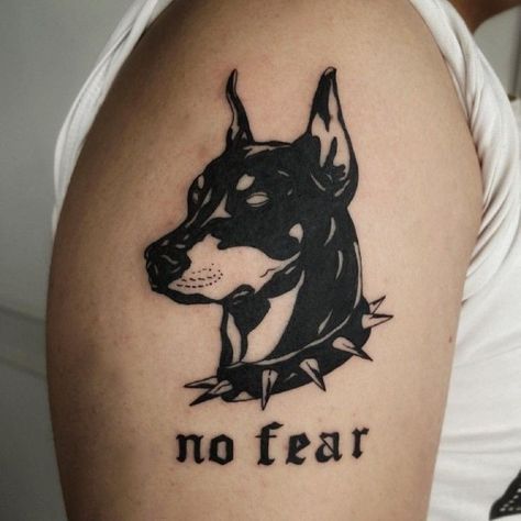 Traditional Doberman Tattoo, No Fear Tattoo, Small Dope Tattoos, Fear Tattoo, Rottweiler Tattoo, Doberman Tattoo, Crazy Tattoos, Tattoo Old School, Graffiti Tattoo