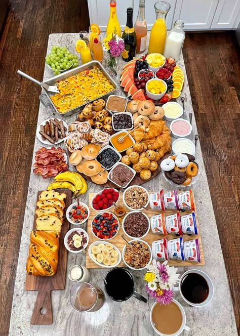 Brunch with Friends Spread by The BakerMama Easy Prep Ahead Brunch, Bach Party Breakfast, Bagel Brunch Bar Party Ideas, Breakfast That Feeds A Crowd, Bachelorette Party Brunch Food, Brunch Gathering Ideas, Breakfast Brunch Bridal Shower Ideas, Cute Brunch At Home, Breakfast Bday Ideas