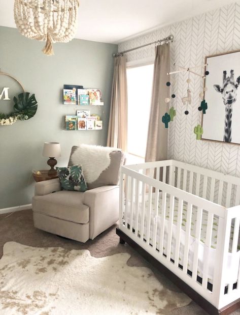 Safari Nursery Room, Green Baby Nursery, Wall Floating Shelves, Newborn Room, Winnie The Pooh Nursery, Floating Bookshelf, Baby Zimmer, Baby Boy Room Nursery, Baby Room Inspiration