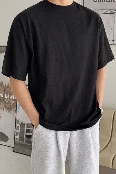 Basic Man Outfit, Black T Shirt Outfit Men, Black Tshirt Outfit Men, Teen Guy Fashion, Shirt Outfit Men, Basic Essentials, Guy Fits, Baggy Clothes, Mens Casual Dress Outfits