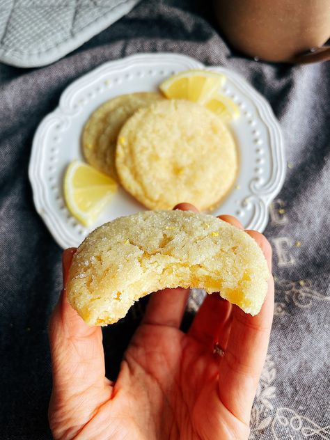 Powdered Sugar Cookies, Small Batch Cookie Recipe, Lemon Cookies Easy, Small Batch Cookies, Lemon Cookies Recipes, Lemon Sugar Cookies, Apple Cookies, Single Serving Recipes, Roll Cookies