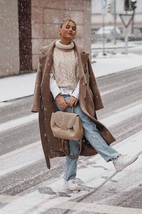 60+ Cute Casual Winter Outfits For Women [2024] To Be Cozy And Stylish January Outfits, Work Outfits Frauen, Boho Winter Outfits, Nyc Winter Outfits, Winter Outfits Snow, Winter Mode Outfits, Ny Outfits, New York Outfits, Winter Outfits Aesthetic