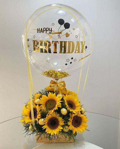 Aerial Photography Drone, Dessert Gifts, Yellow Balloons, Flower Gift Ideas, Balloon Arrangements, Balloon Flowers, Balloon Decorations Party, Balloon Art, Balloon Bouquet