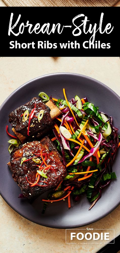 Slow Cook Short Ribs, Cooking Short Ribs, Plated Dinner, Red Meat Recipes, Asian Slaw, Korean Cooking, Korean Recipes, Winter Comfort Food, Box Lunch