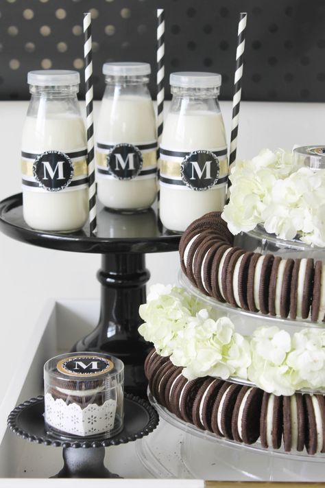 DIY Milk and Cookie Wedding Favor Cookies And Milk Wedding, Oreo Milk, Rehearsal Dinner Favors, Cookie Wedding Favors, Glass Milk Bottles, Cookie Favors, Milk N Cookies, Milk Bottle, Simple Weddings