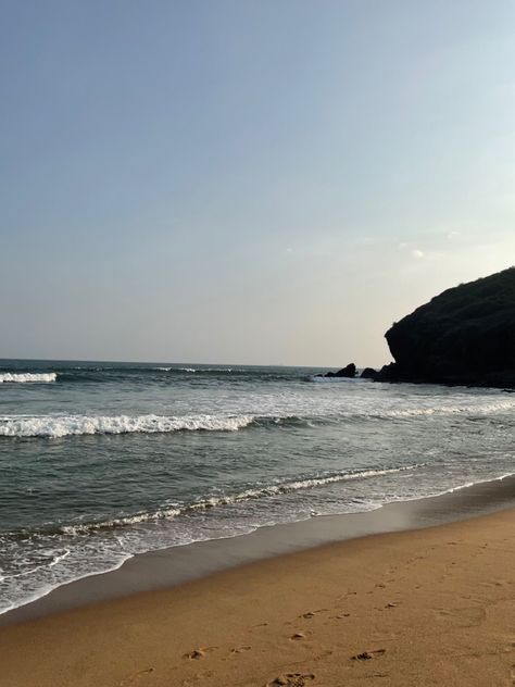 Yarada beach vizag Vizag Beach Snapchat, Rk Beach Vizag, Vizag Aesthetic, Vizag Beach, Long Way Home, My Photo Gallery, Beach Aesthetic, Sunrise Sunset, Hyderabad