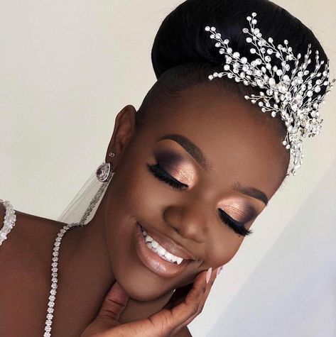 😍 Beautiful White Wedding Makeup, Wedding Makeup Spring, Black Bridal Makeup, Bridal Makeup Services, Occasion Makeup, Special Occasion Makeup, Glam Wedding Makeup, Bridal Hair Inspiration, Bridal Makeup Wedding