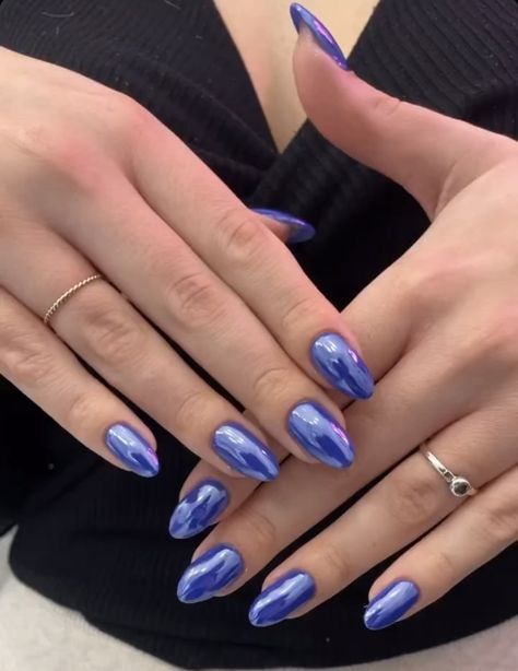 Blue Nails With Chrome Powder, Blue Hailey Bieber Nails, Blue Nails With Chrome, Nails With Chrome Powder, Nails With Chrome, Hailey Bieber Nails, Bieber Nails, Navy Blue Nails, Blue Chrome