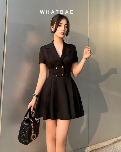 [Ad] 80 Incredible Long Sleeve Black Dress Outfit Tips and Tricks You Never Thought Of This Autumn #longsleeveblackdressoutfit Part Dresses Classy Short, Short Girl Dresses, Cool Dresses Casual, Long Sleeve Black Dress Outfit, Cute Dresses Casual Classy, Formal Dress Outfits, Short Dress Outfit, Short Sleeve Vest, Short Girl Fashion