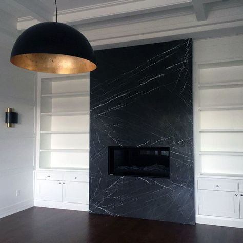 Black Marble Fireplace, Fireplace Tile Ideas, Best Fireplace, Slate Fireplace, Stone Fireplace Surround, Marble Fireplace Surround, Fireplace Tile Surround, Black Fireplace, Marble Fireplace