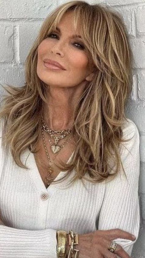 Blond Long Layered Haircuts, Medium Hair Styles With Highlights, Jalo Hairstyles, 2023 Hair For Women, Hair Styles For Women Over 50 Brunette, 2023 Updo Trends Casual, Women Over 50 Hairstyles Long, Best Hair Style For Round Face Over 40 Long Hair, Mid Length Hair With Layers Face Frame