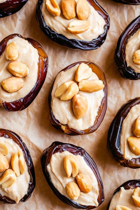 Indulge in a guilt-free snack with these delicious Greek yogurt stuffed dates. The creamy texture of the Greek yogurt perfectly complements the sweetness of the dates, creating a delightful flavor combination. This easy-to-make treat is not only tasty but also packed with nutrients, making it a great option for a quick energy boost or satisfying dessert. Try this healthy snack today and satisfy your sweet cravings without any guilt! Best Greek Yogurt, Peanut Butter Yogurt, Stuffed Dates, Plant Based Yogurt, Guilt Free Snacks, Greek Yogurt Recipes, Quick Energy, Dairy Free Yogurt, Sweet Cravings