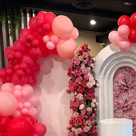 @vancouver_ballon_decor on Instagram: "🌺“Creating Luxurious Retreats”🌺
.
.
18 birthday decorations 
@vancity_event_decor" Balloon Decor Ideas, Pink Balloon Garland, Balloon Decor, Red Balloon, Pink Balloons, Balloon Garland, Event Decor, Pink Red, Birthday Decorations