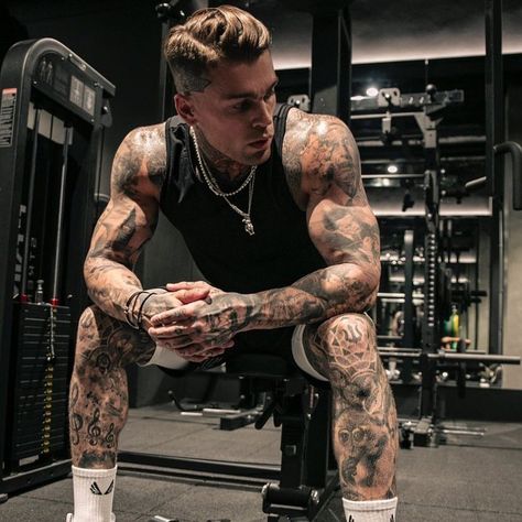 @simpforstephenjames on Instagram: “<3 • • • • • • • • • #stephenjames #whoiselijah #elijah #tattoo #tattoos #model #tiktok #whoiselijahfanpage #overmydeadbody #wattpad…” Biker Style Men, Male Models Tattoo, Grunge Guy, Gym Boy, Ripped Body, Slow And Steady, Stephen James, Inked Men, Muscular Men