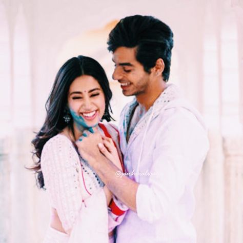 Dhadak Movie Photos, Ishq Vishq, Ishaan Khatter, Jahnvi Kapoor, Half Girlfriend, Wedding Stills, Bollywood Posters, Janhvi Kapoor, Bollywood Couples