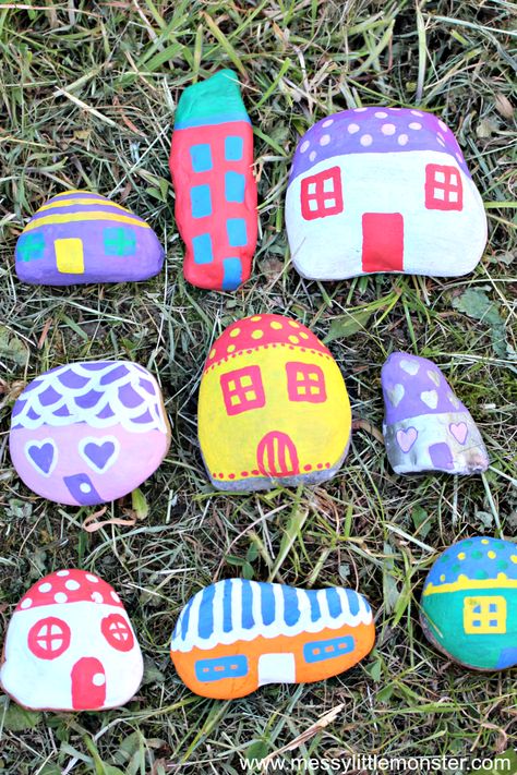 Rock Fairy Houses, Easy Rock Painting Ideas, Easy Rock Painting, Rock Painting Supplies, Painted Garden Rocks, Easy Craft Ideas, Rock Painting Ideas, Painted Rocks Kids, Painted Rocks Craft