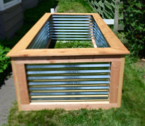 Gardening Boxes, Easy Garden Beds, Ground Garden, Raised Bed Garden Design, Garden Boxes Raised, Raised Planter Beds, Metal Raised Garden Beds, Vegetable Garden Raised Beds, Building A Raised Garden