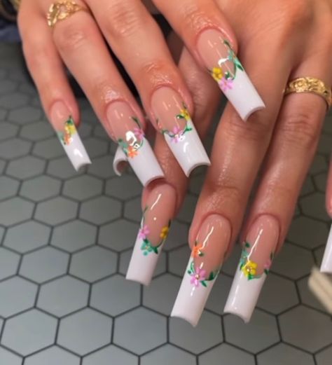 White French Tip Flower Nails, Acrylic Nail Designs Flowers, Long Flower Nails, Flower White Nails, French Flower Nails, Colorful Flower Nails, Acrylic Nails With Flowers, Flower Nails Acrylic, Flower Acrylic Nails