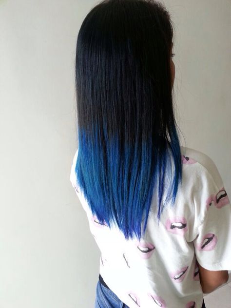 Ombree blue hair Black With Blue Tips Hair, Black Hair With Blue Ombre, Blue Hair Dip Dye, Blue Ends On Black Hair, Blue Black Hair Long, Blue Hair Ends, Black Hair With Blue Tips, Tips Of Hair Dyed, Blue Hair Tips