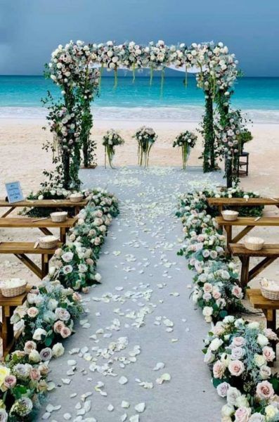 Tropical tips - Flowers for a Bahama Beach Wedding Outdoor Beach Wedding, Wedding Aisles, Beach Wedding Aisles, Bahamas Wedding, Dream Beach Wedding, Grand Bahama, Ocean Wedding, Flowers And Greenery, Beautiful Beach Wedding