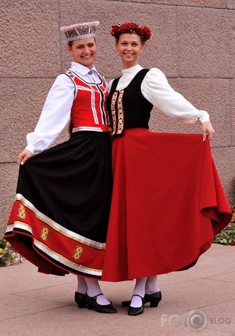 Latvian folk costumes Latvian National Costume, Latvian Folk Costume, Latvian Clothing, Costumes Around The World, Folk Clothing, Folk Design, National Costume, Folk Dresses, Folk Dance