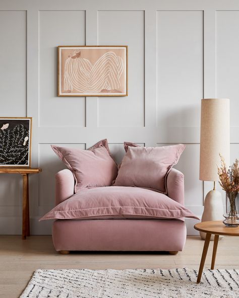 Introducing our cozy and irresistible best selling Penny sofa ✨ Dive into comfort with its soft, squishy cushions that make lounging a dream come true. It's the perfect blend of modern flair and timeless charm, adding a touch of trendiness to any space. Pick from 32 stunning fabric options and save 25% off during our Mid Season Sale - order your samples via our link in bio! 📸 2 & 6 - @studio9designltd 📸 4 - @houseonforesthill #neutralhome #modernrustichome #springdecor #livingroominsp... Green Sofas, Sofa Outlet, London Homes, Flat Inspiration, Scandi Furniture, Vintage Leather Sofa, Brown Leather Armchair, Pink Couch, Snuggle Chairs