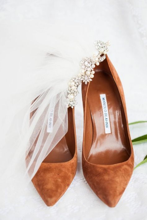 The Desert Meets Winter in Julie and David's Elegant Wedding Pumpkin Wedding Colors, Orange Wedding Shoes, Wedding Flats For Bride, Outdoor Wedding Shoes, Fall Wedding Shoes, Winter Wedding Shoes, Boho Wedding Shoes, Burnt Orange Weddings, Perfect Wedding Shoes