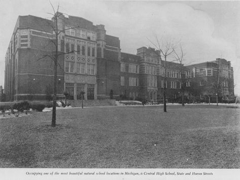 pontiac central high school michigan - Google Search Pontiac Michigan, Detroit History, Vintage Michigan, History Images, Class Reunion, Pure Michigan, School Photos, Highland Park, Media Center