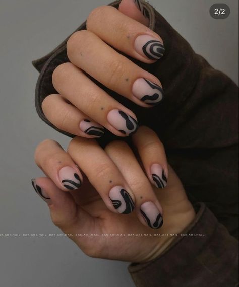 Aesthetic Nailart Ideas, Short Graphic Nails, Short Edgy Nails, Natural Nail Care, Easter Nail, Mens Nails, Wow Nails, Hippie Nails, Punk Nails