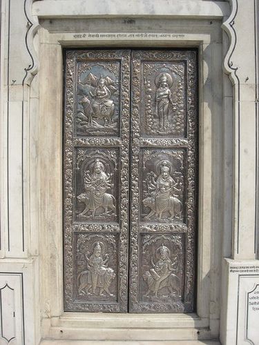 Silver door at Sri Durgiana temple Silver Door, Lakshmi Narayan, Temple India, Indian Doors, Goddess Durga, Vintage Doors, The Door Is Open, Cool Doors, Devotional Songs