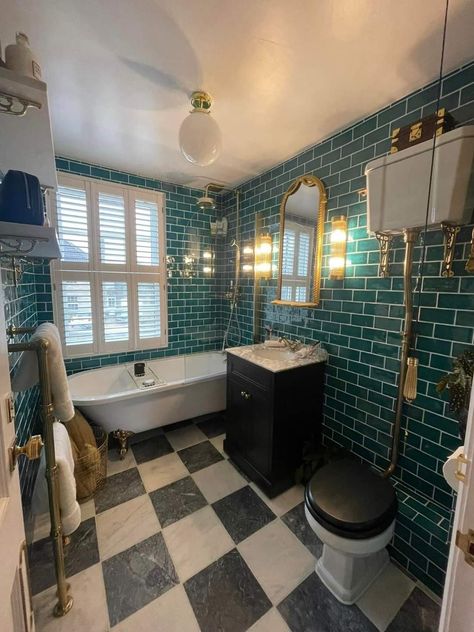 1930s Bathroom, Sweet House, Maximalist Design, Interior Design School, House Makeover, Bedroom Remodel, Apartment Bathroom, Design School, Remodel Bedroom