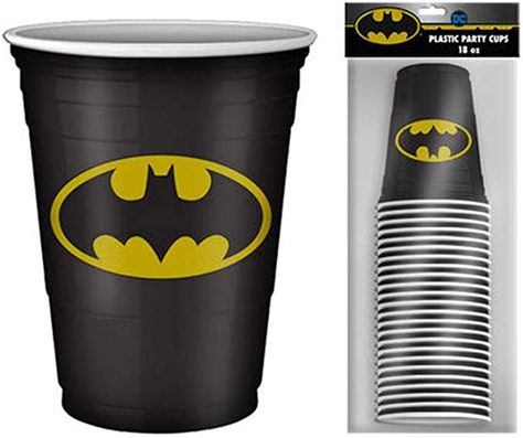 Batman Themed Birthday Party, Batman Baby Shower, Logo Batman, Batman Wedding, Cups Kitchen, Batman Theme, Baby Batman, Plastic Party Cups, Batman Birthday Party