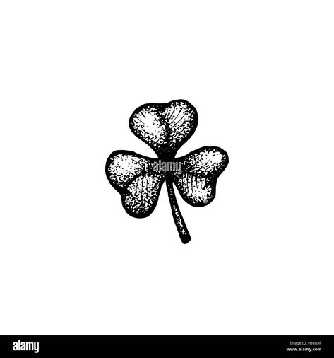 Black Clover 5 Leaf Clover, 5 Leaf Clover Tattoo, 5 Leaf Clover, Leaf Clover Tattoo, Clover Tattoo, Tattoo Minimal, Clover Tattoos, Tattoo Outline, Blackwork Tattoo