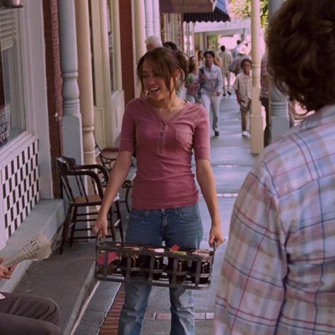 Hannah Montana Movie Outfits, Miley Stewart Outfits Movie, Miley Stewart Summer Outfits, Hannah Montana Summer, Hannah Montana The Movie Aesthetic, Miley Stewart Costume, Miley Cyrus Summer, Hannah Montana Movie, Hannah Montana Aesthetic