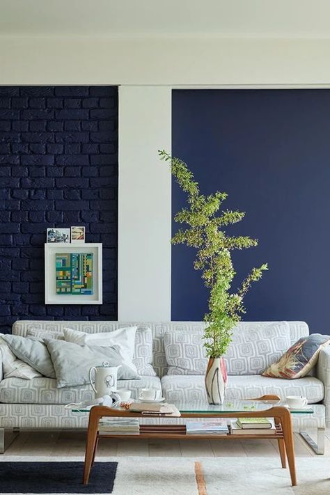 Navy Paint Colors, Basement Paint Colors, Free Wallpaper Samples, Farrow Bal, Basement Painting, Website Color Schemes, Tapete Gold, Purbeck Stone, Popular Living Room