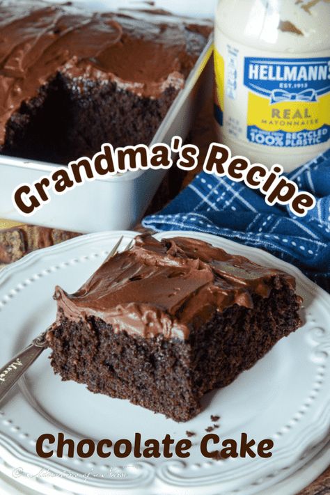 Homemade Cake Recipes Chocolate, Mothers Day Cake Ideas Simple, Old Fashioned Chocolate Cake, Chocolate Whipped Cream Frosting, Cake Mothers Day, Slow Cooker Cake, Mothers Day Cake Ideas, Mayonnaise Cake, Chocolate Mayonnaise Cake