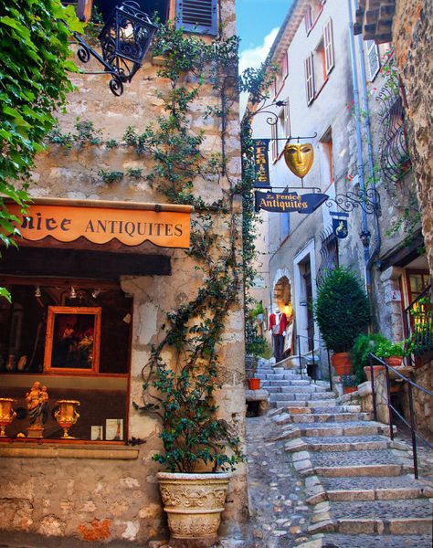 (by Rohan Zanzibar) Mediterranean Cities, Small French Town, Stone Town Zanzibar, Provence Villages, Zanzibar Stone Town, Living In Italy, Castles Interior, Romantic Country, Old Street