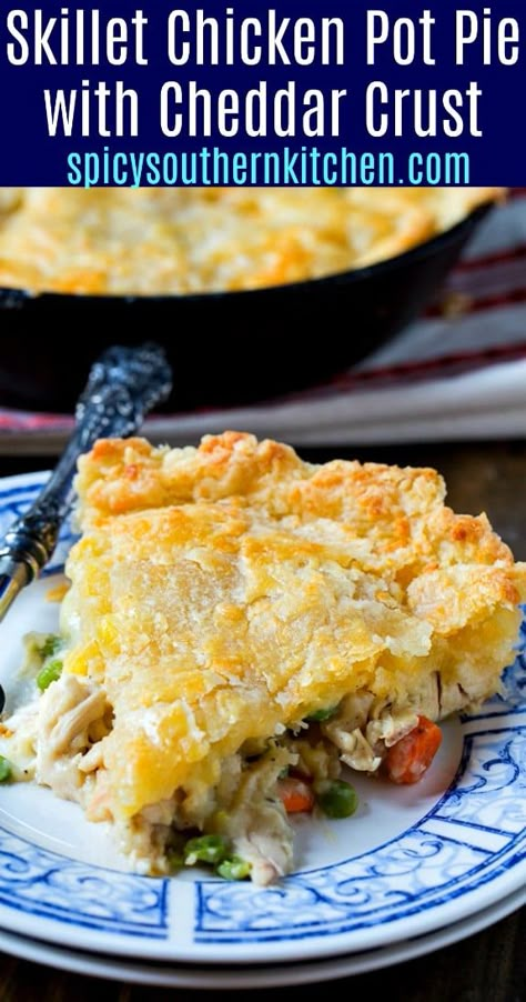 Chicken And Mushroom Pie, Hp Sauce, Mushroom Pie, Savoury Pies, Chicken Pie, Meat Pies, Chicken Pot Pie Recipes, Savory Pies, Shortcrust Pastry